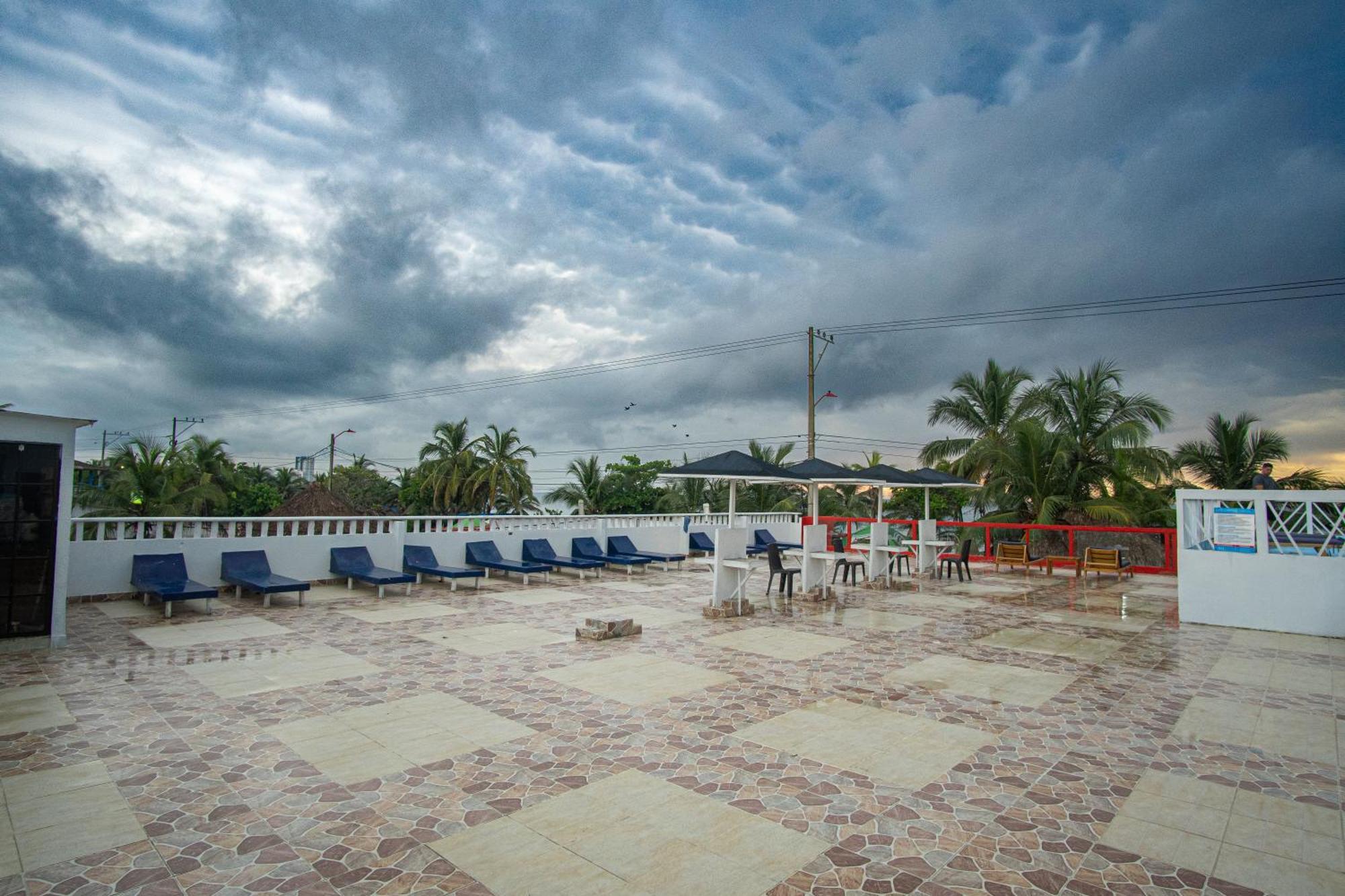 Hotel Playa Divina Coveñas Extérieur photo