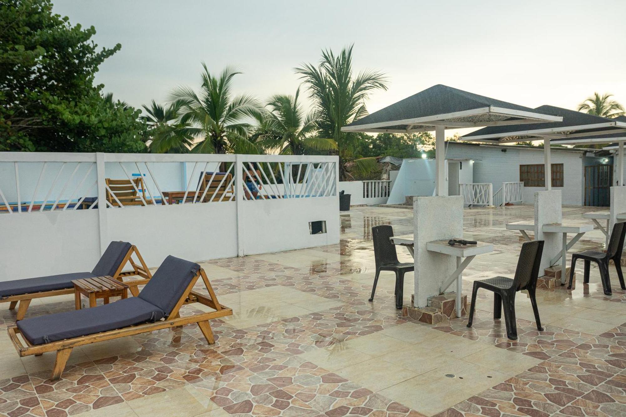 Hotel Playa Divina Coveñas Extérieur photo